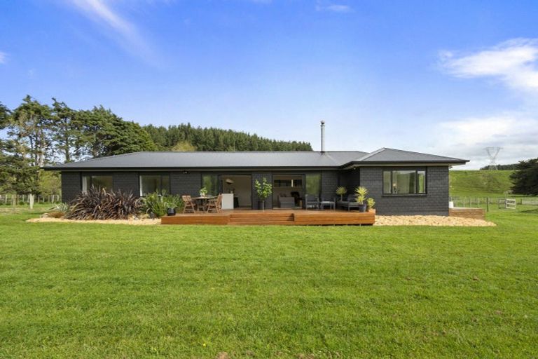 Photo of property in 336 Valley Road, Colyton, 4775