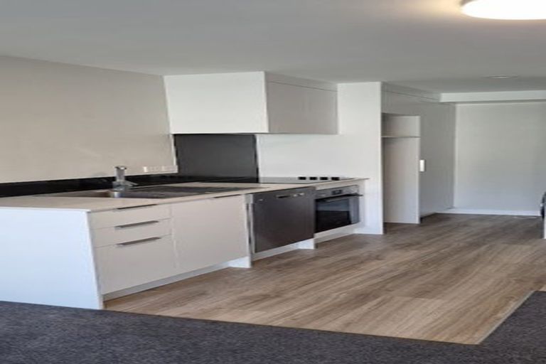 Photo of property in 2 Colombo Street, Newtown, Wellington, 6021