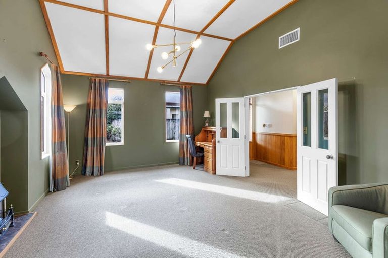 Photo of property in 34a Collingwood Street, Hokowhitu, Palmerston North, 4410