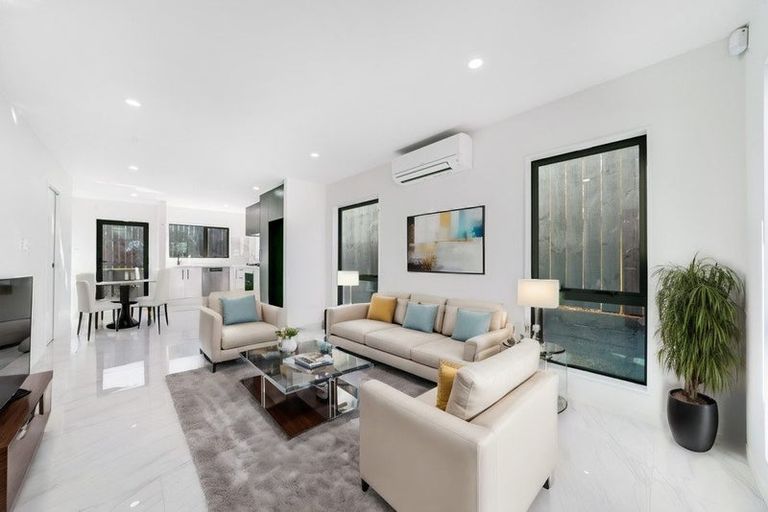 Photo of property in 11c William Avenue, Manurewa, Auckland, 2102