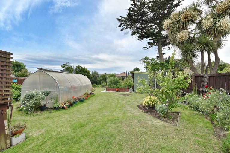 Photo of property in 263 Estuary Road, South New Brighton, Christchurch, 8062