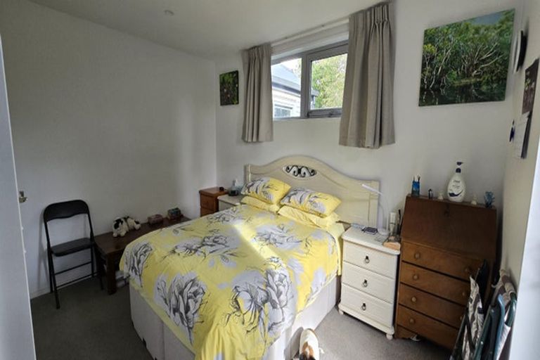 Photo of property in 2/32 Avalon Street, Richmond, Christchurch, 8013