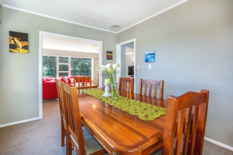 Photo of property in 9 Brora Crescent, Papakowhai, Porirua, 5024