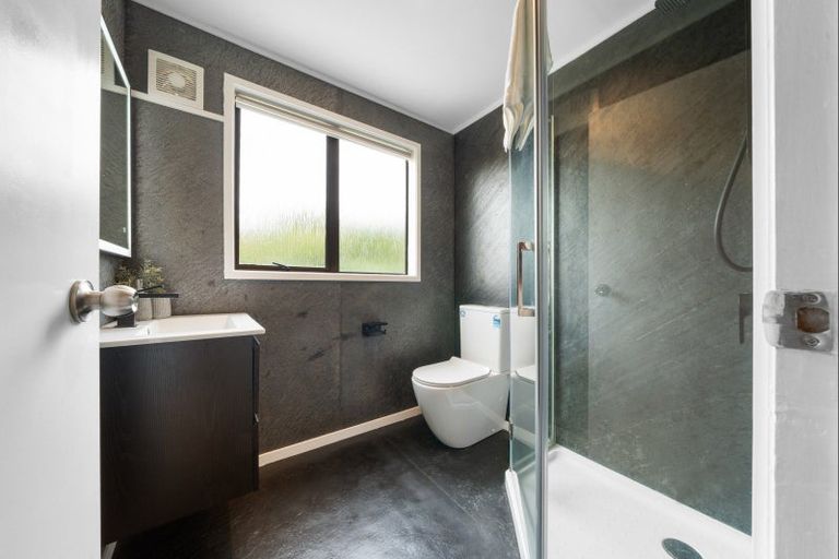 Photo of property in 179 Govett Avenue, Frankleigh Park, New Plymouth, 4310