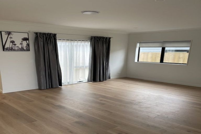 Photo of property in 30 Drumconnell Drive, Flat Bush, Auckland, 2019