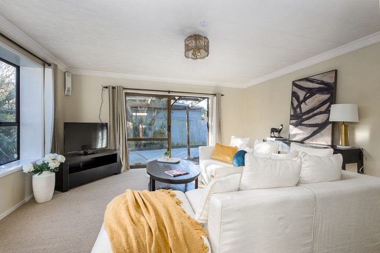 Photo of property in 26 Mauger Drive, Heathcote Valley, Christchurch, 8022