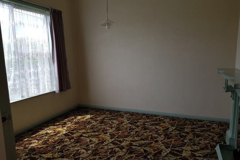 Photo of property in 54 Derby Street, Westport, 7825