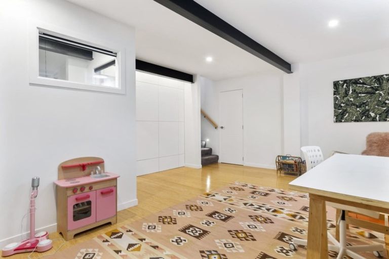 Photo of property in 54 Hinewa Road, Otumoetai, Tauranga, 3110