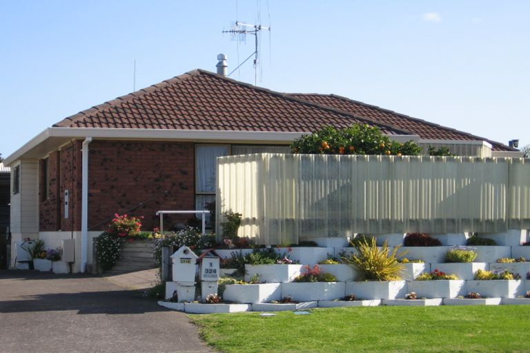 Photo of property in 1/324 Oceanbeach Road, Mount Maunganui, 3116
