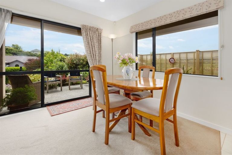 Photo of property in 28 Navigation Drive, Whitby, Porirua, 5024