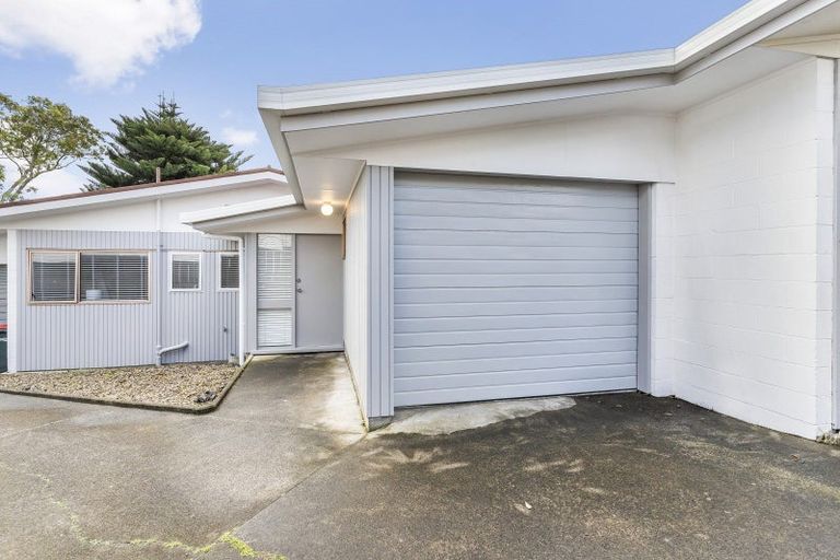 Photo of property in 2/119 Ridge Road, Howick, Auckland, 2014