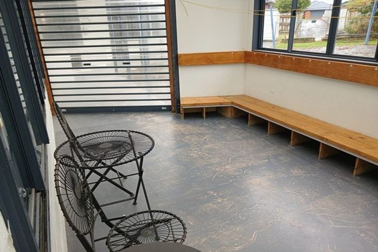 Photo of property in 51 Parnell Heights Drive, Kelvin Grove, Palmerston North, 4414