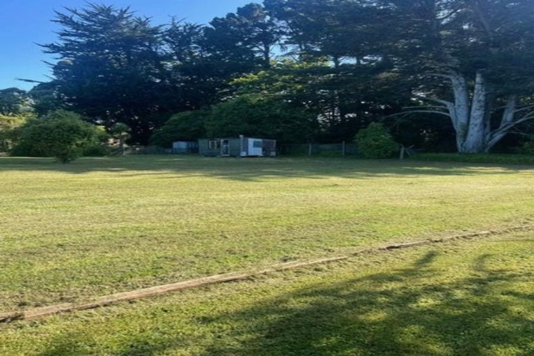Photo of property in 35 Liverpool Street, Hampden, 9410