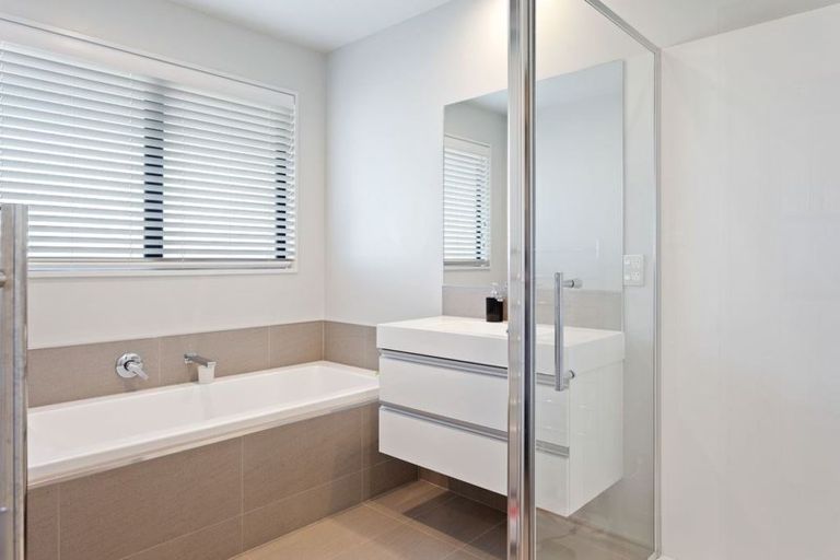 Photo of property in 10 Wakeman Way, Kaiapoi, 7630