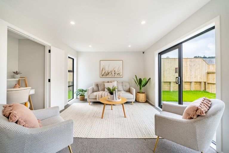 Photo of property in 42b Moeraki Road, Maoribank, Upper Hutt, 5018