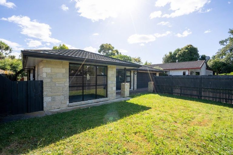 Photo of property in 63 Clifton Terrace, Fitzherbert, Palmerston North, 4410