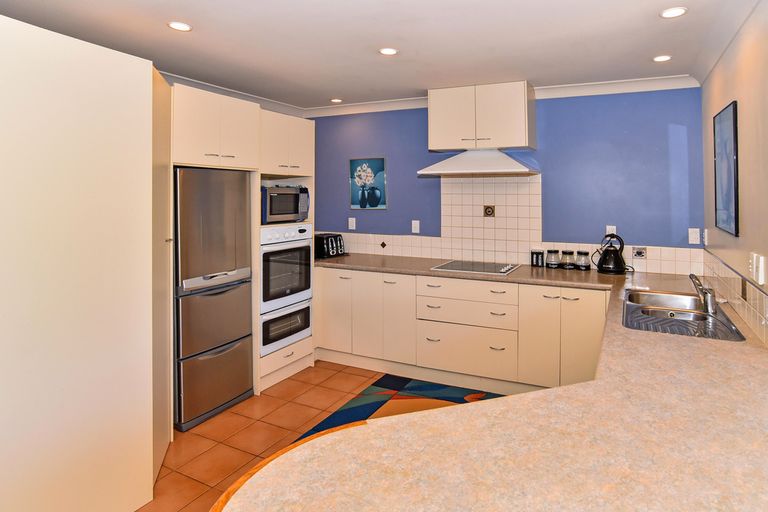 Photo of property in 548a Weymouth Road, Weymouth, Auckland, 2103
