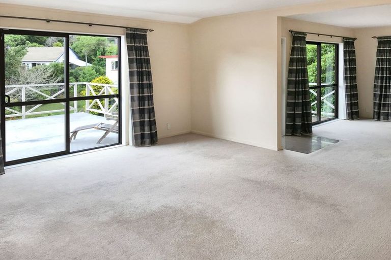 Photo of property in 63 Makara Road, Karori, Wellington, 6012
