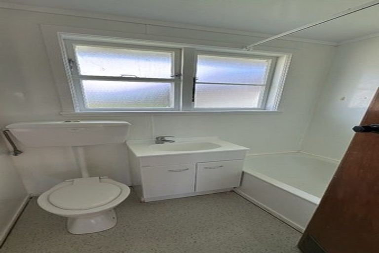 Photo of property in 3 Marsden Street, Hauraki, Auckland, 0622