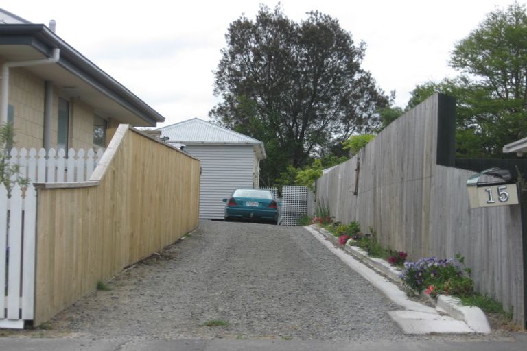 Photo of property in 15 Mundys Road, Dallington, Christchurch, 8061