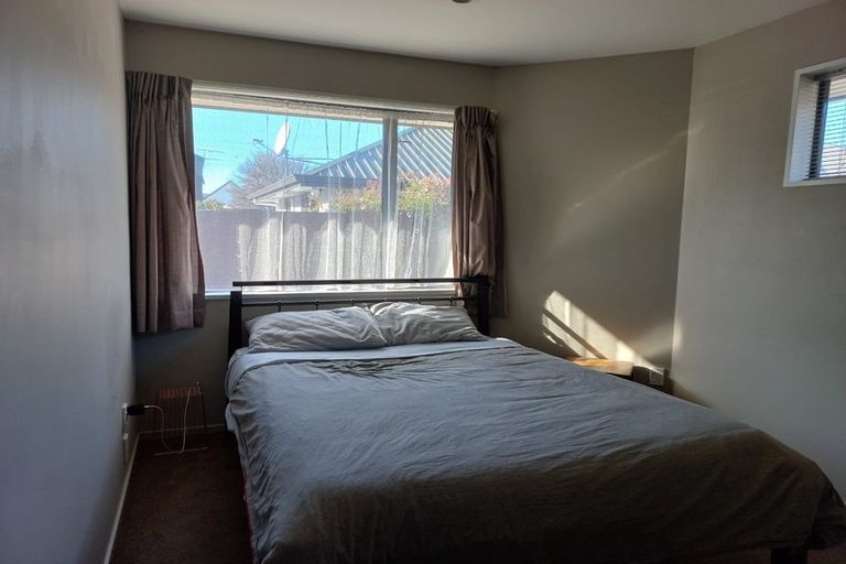 Photo of property in 2/13 Elizabeth Street, Riccarton, Christchurch, 8011