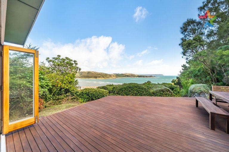 Photo of property in 15 Acheron Road, Paremata, Porirua, 5026