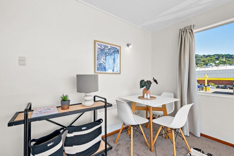 Photo of property in 16f2 Ross Street, Kilbirnie, Wellington, 6022