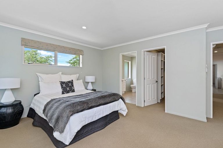 Photo of property in 11 Epsom Drive, Rangiora, 7400
