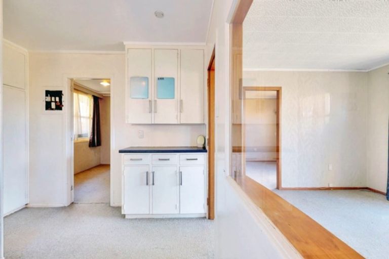 Photo of property in 22b Milton Road, Orewa, 0931