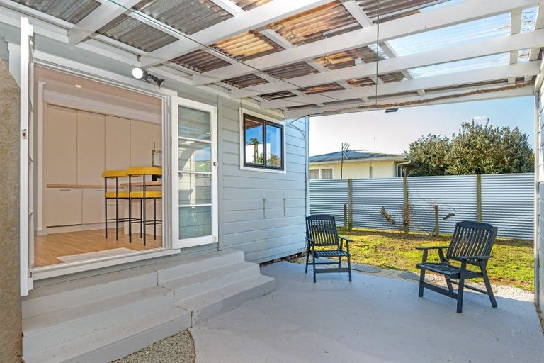 Photo of property in 8 Waverley Street, Elgin, Gisborne, 4010