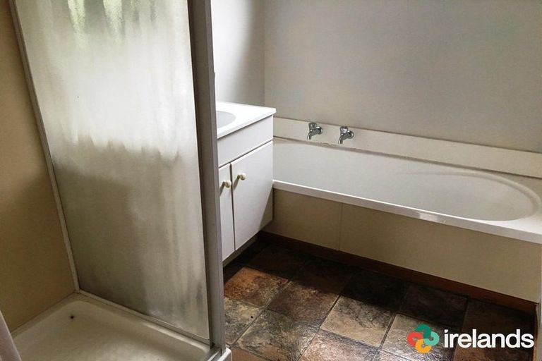 Photo of property in 27 Castile Place, Belfast, Christchurch, 8051