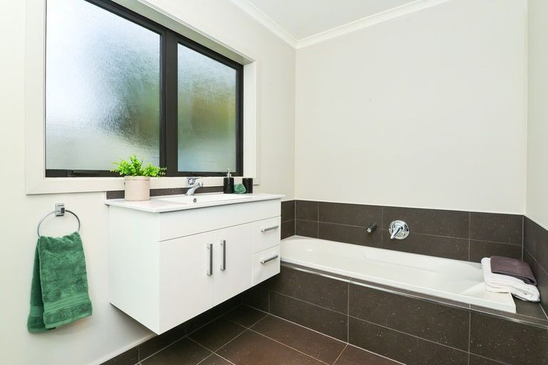 Photo of property in 5 Rewiti Lane, Huntington, Hamilton, 3210