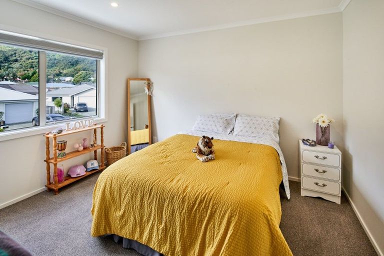 Photo of property in 8 Henrietta Maxwell Grove, Wainuiomata, Lower Hutt, 5014