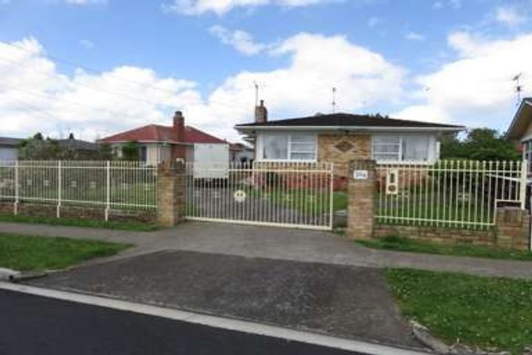 Photo of property in 7 Graeme Avenue, Mangere East, Auckland, 2024