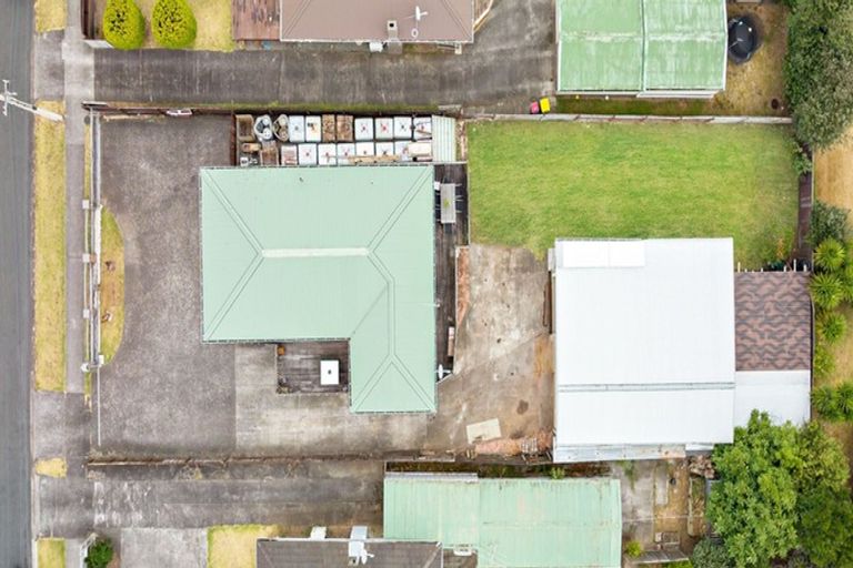 Photo of property in 5 Matapouri Road, Mangere Bridge, Auckland, 2022