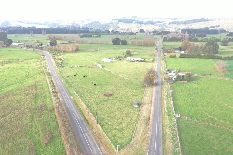 Photo of property in 31 Londons Ford Road, Kimbolton, 4777