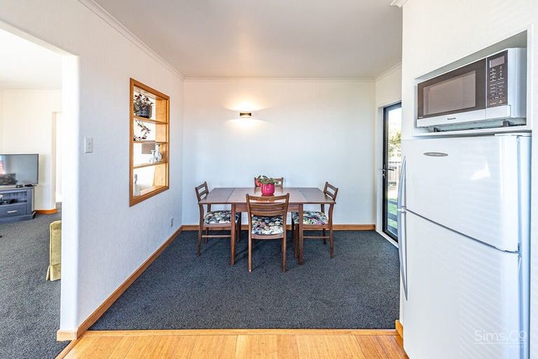 Photo of property in 7 Tower Crescent, Durie Hill, Whanganui, 4500