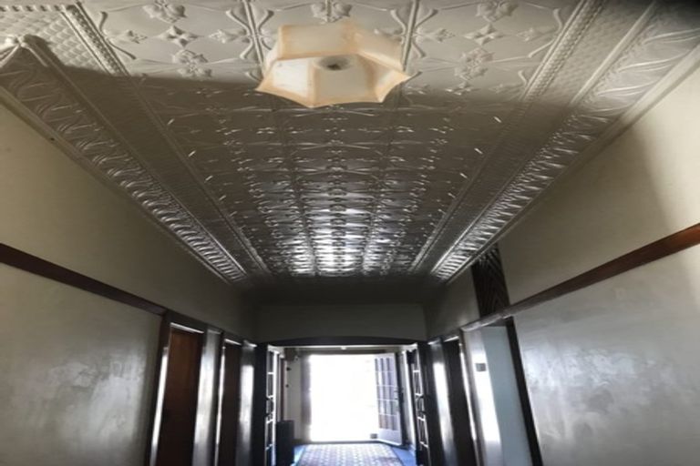 Photo of property in 49 Tanera Crescent, Brooklyn, Wellington, 6021