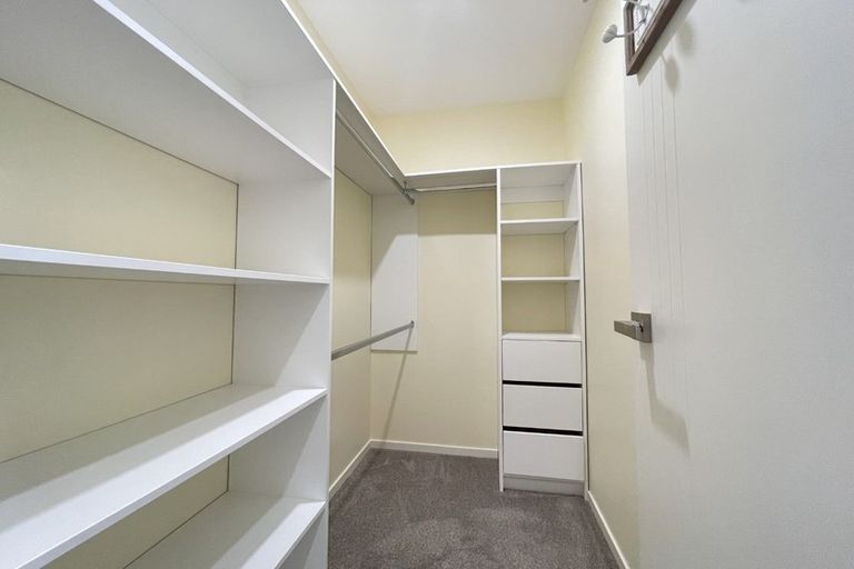 Photo of property in 32 Myland Drive, Hobsonville, Auckland, 0616