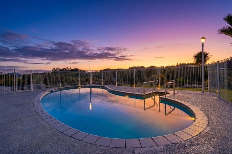 Photo of property in 382 Whareora Road, Whareora, Whangarei, 0175
