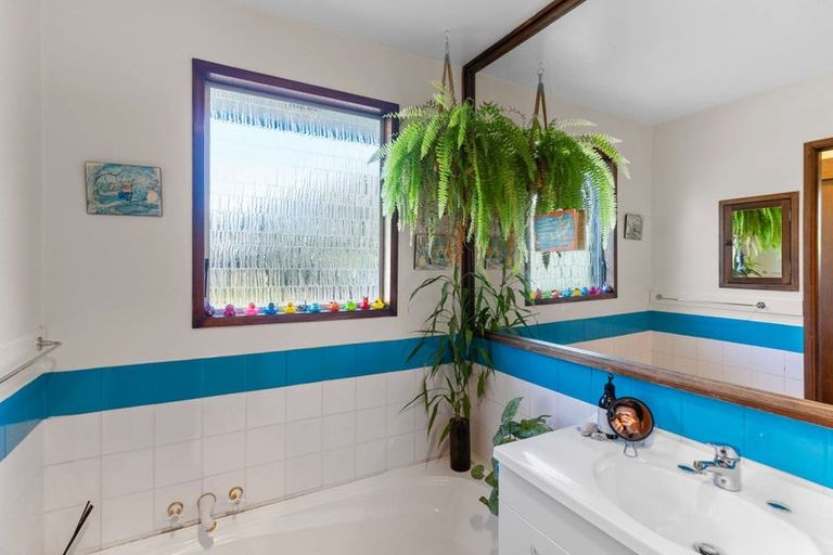 Photo of property in 17 Ingrid Street, Parklands, Christchurch, 8083