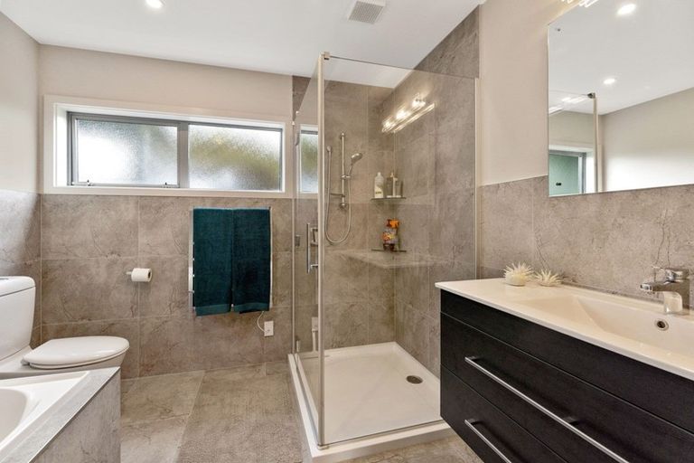 Photo of property in 56 Paetawa Road, Peka Peka, Waikanae, 5391