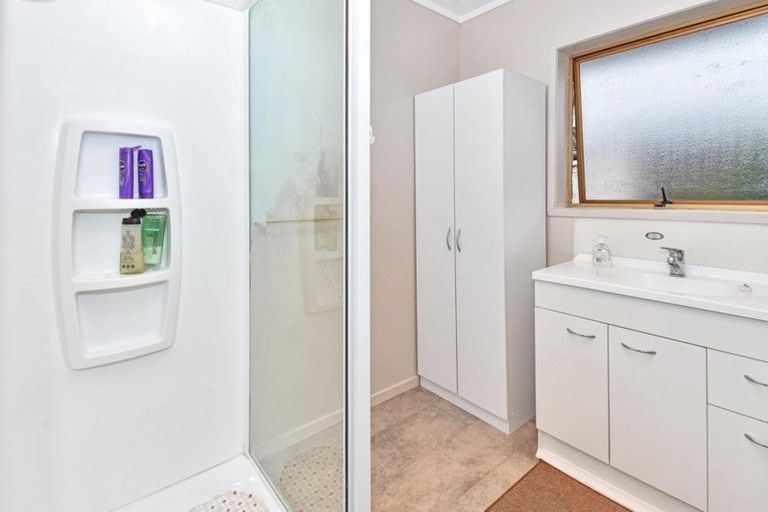 Photo of property in 2/66 Birdwood Avenue, Papatoetoe, Auckland, 2025