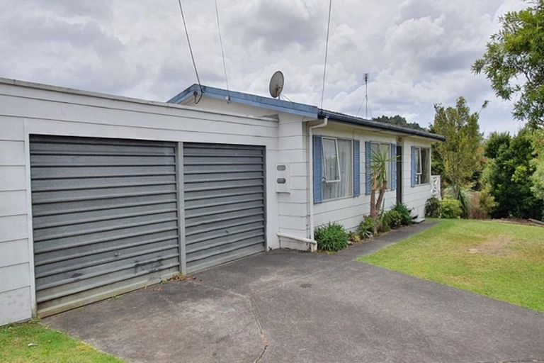 Photo of property in 4/1 Kahika Road, Birkdale, Auckland, 0626