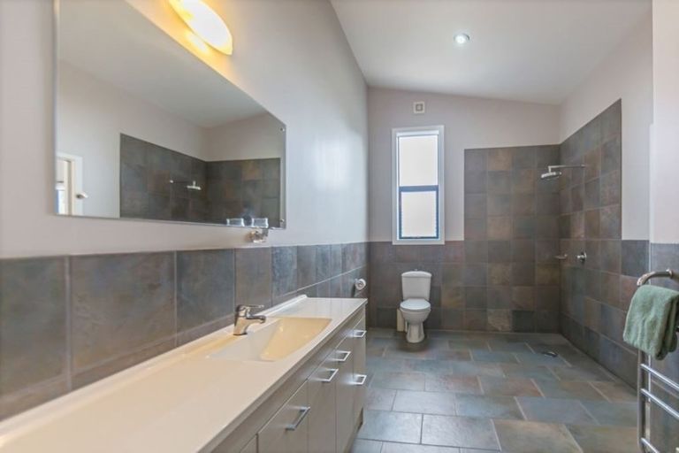 Photo of property in 26 Javelin Close, Gulf Harbour, Whangaparaoa, 0930