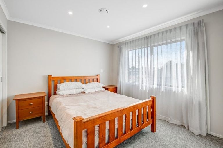 Photo of property in 10b Bass Road, Albany, Auckland, 0632