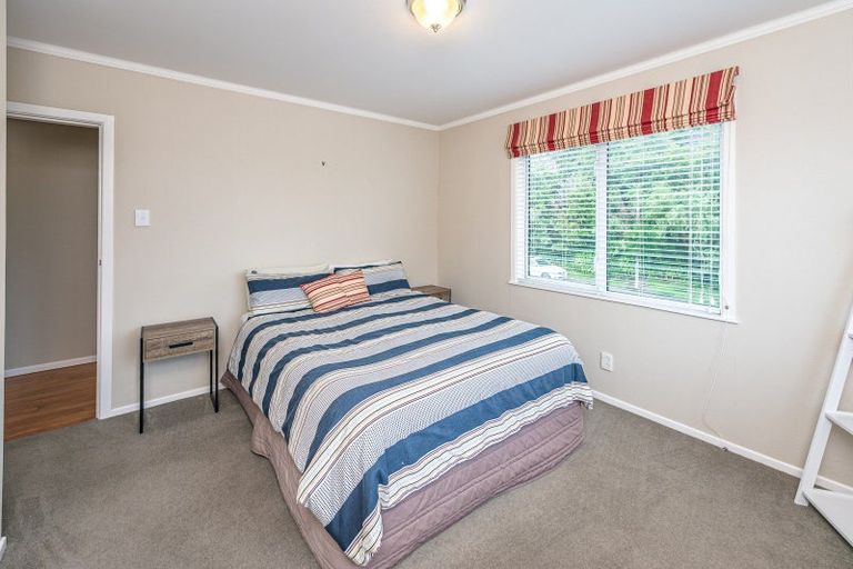 Photo of property in 43 Parkes Avenue, Saint Johns Hill, Whanganui, 4501