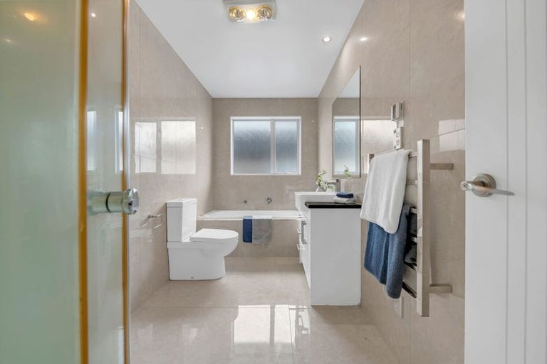 Photo of property in 58 Hughs Way, Flat Bush, Auckland, 2019
