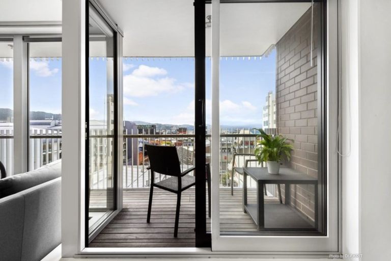 Photo of property in Republic Apartments, 6a/11 Tennyson Street, Te Aro, Wellington, 6011