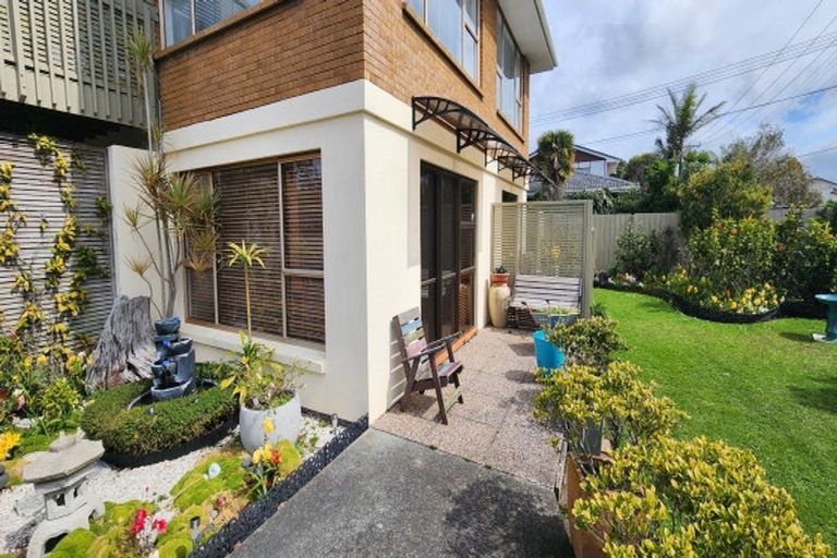 Photo of property in 20 Weiti Road, Orewa, 0931